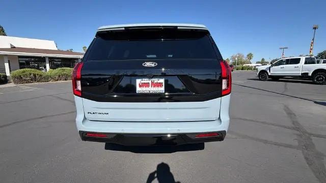 2027 Ford Expedition Platinum