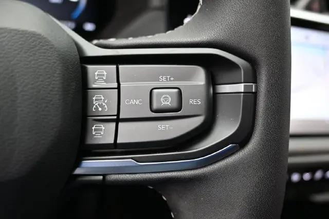 2026 Jeep Cherokee Overland 4x4