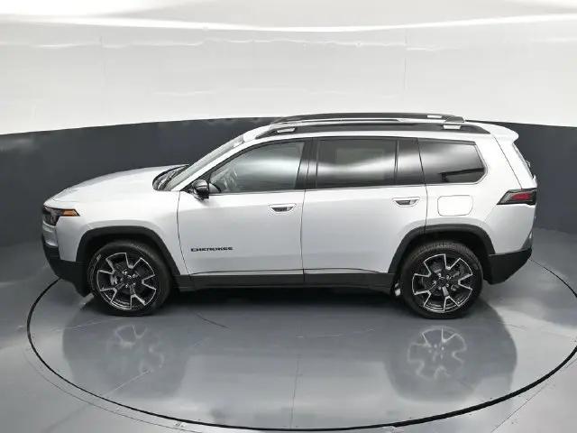 2026 Jeep Cherokee Overland 4x4