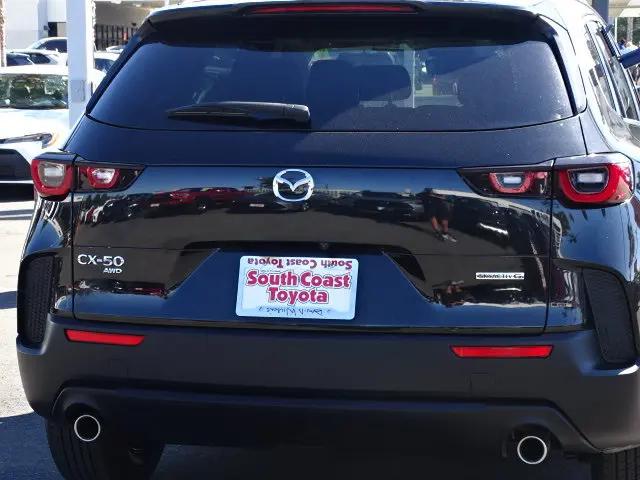 2024 Mazda CX-50 2.5 S Preferred