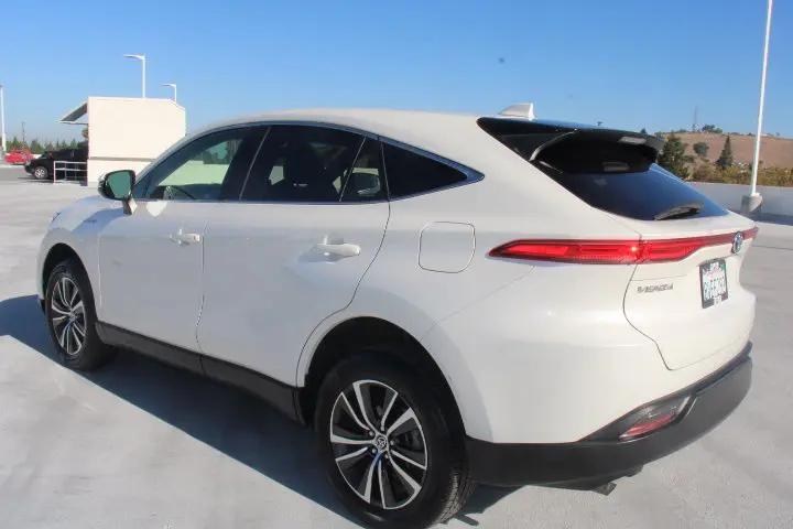 2021 Toyota Venza LE