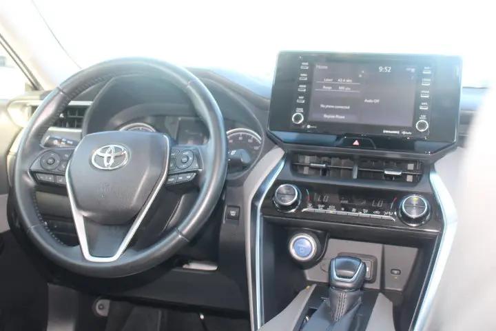 2021 Toyota Venza LE