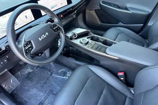 2024 Kia EV6 Wind