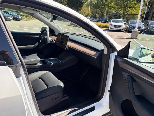 2024 Tesla Model Y Long Range Dual Motor All-Wheel Drive
