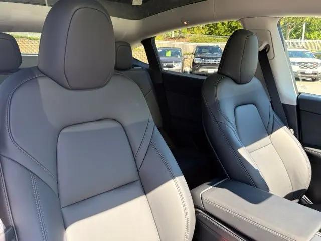 2024 Tesla Model Y Long Range Dual Motor All-Wheel Drive