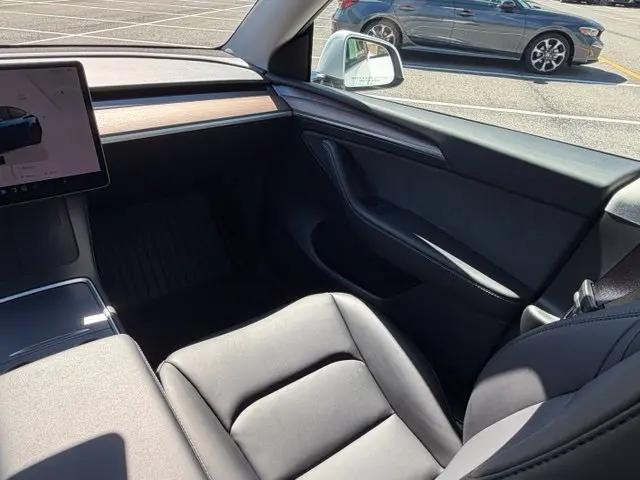 2024 Tesla Model Y Long Range Dual Motor All-Wheel Drive