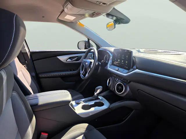 2025 Chevrolet Blazer FWD 2LT