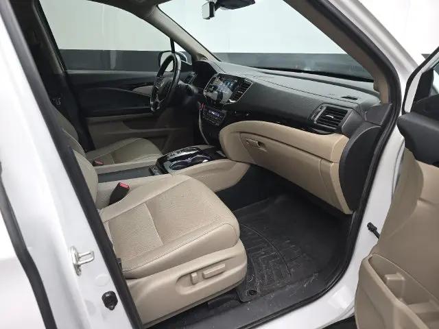 2020 Honda Pilot AWD Elite
