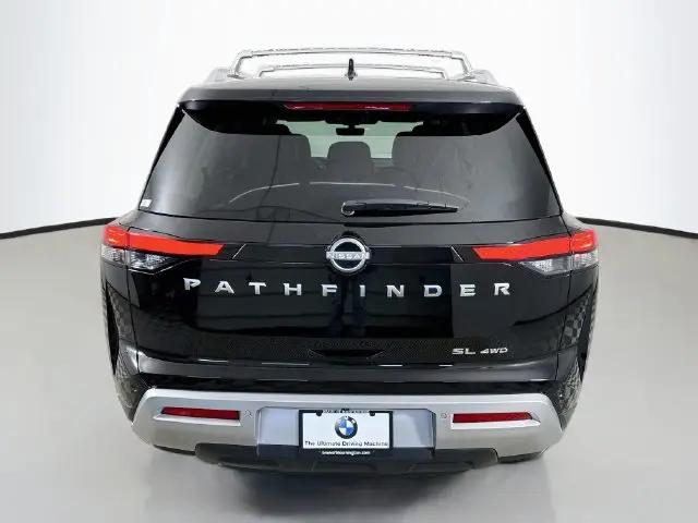 2025 Nissan Pathfinder SL 4WD