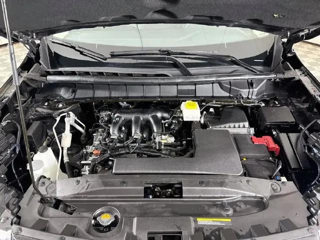 2025 Nissan Pathfinder SL 4WD