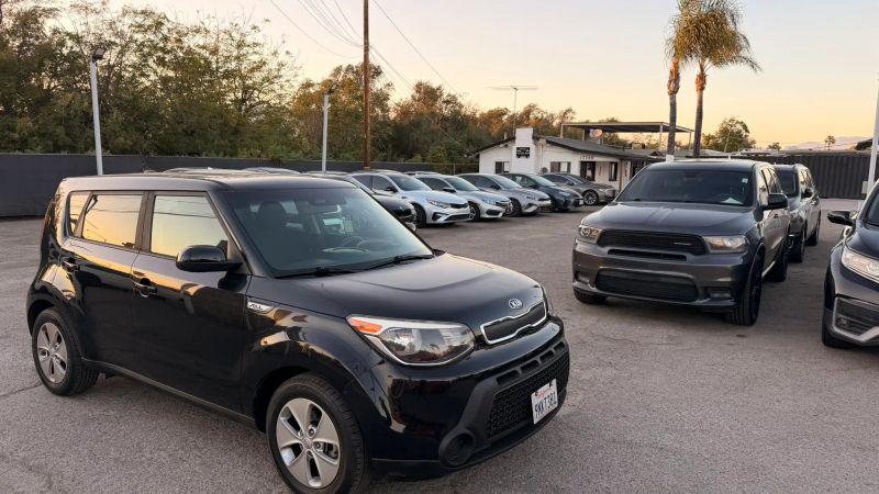 2016 Kia Soul Base