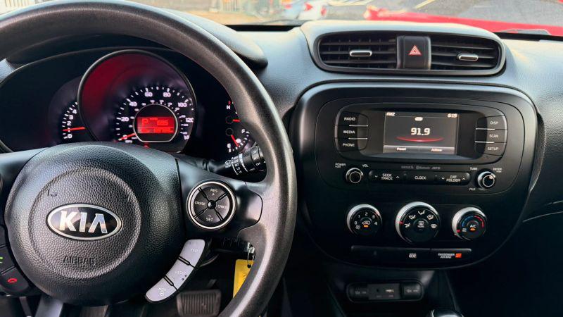 2016 Kia Soul Base