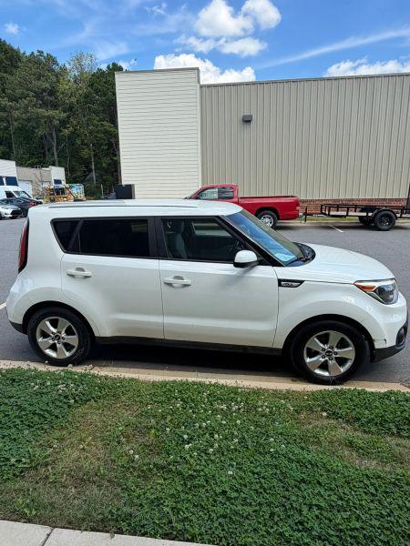 2017 Kia Soul Base