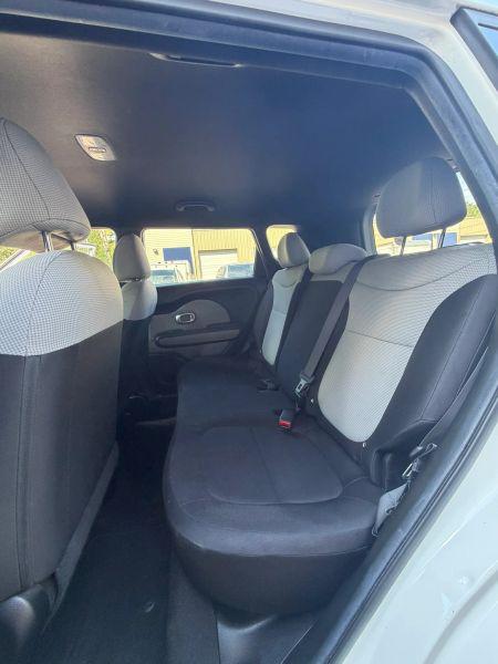 2017 Kia Soul Base