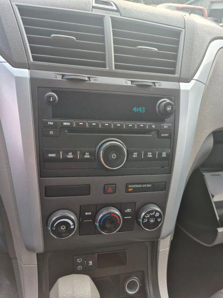 2011 Chevrolet Traverse LS