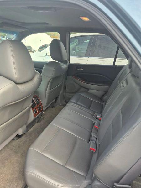 2005 Acura MDX Base