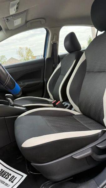 2021 Nissan Versa SV Xtronic CVT