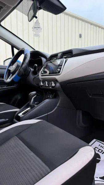 2021 Nissan Versa SV Xtronic CVT