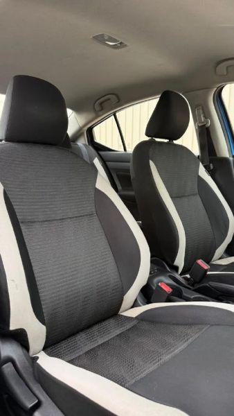2021 Nissan Versa SV Xtronic CVT