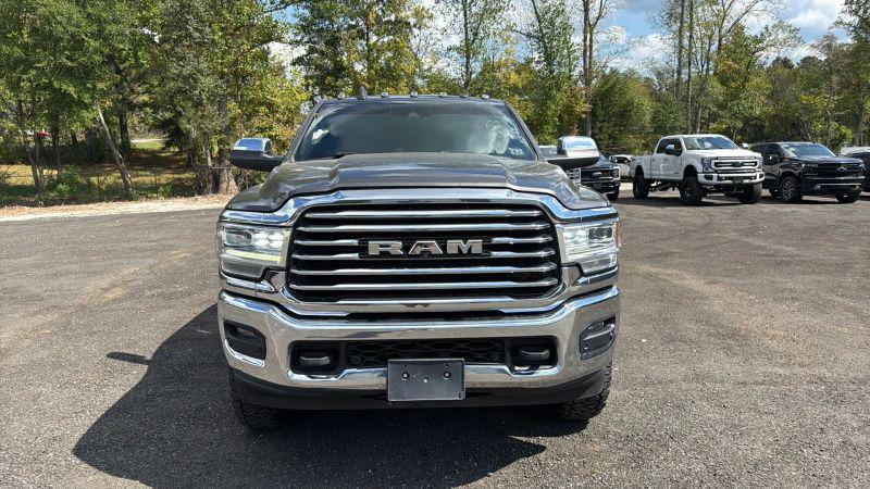 2020 Ram 3500 Laramie Longhorn Crew Cab 4x4 8 Box