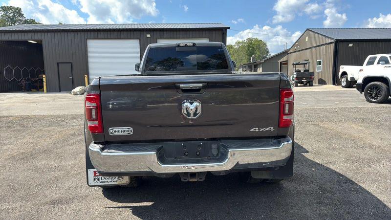 2020 Ram 3500 Laramie Longhorn Crew Cab 4x4 8 Box