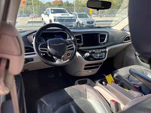 2018 Chrysler Pacifica Touring L