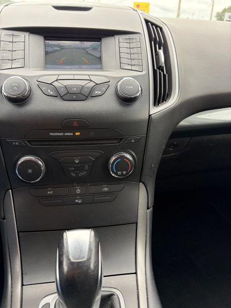 2018 Ford Edge SE