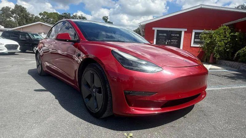 2021 Tesla Model 3 Standard Range Plus Rear-Wheel Drive