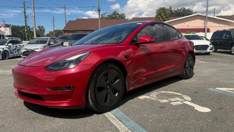 2021 Tesla Model 3 Standard Range Plus Rear-Wheel Drive