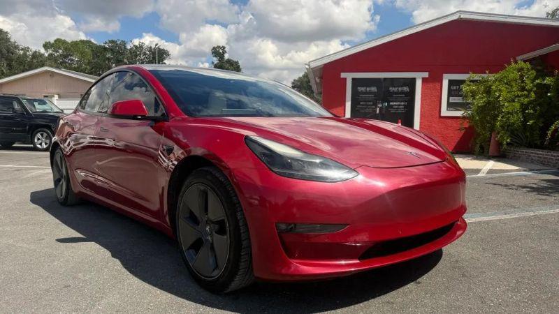 2021 Tesla Model 3 Standard Range Plus Rear-Wheel Drive