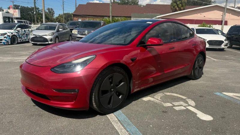2021 Tesla Model 3 Standard Range Plus Rear-Wheel Drive