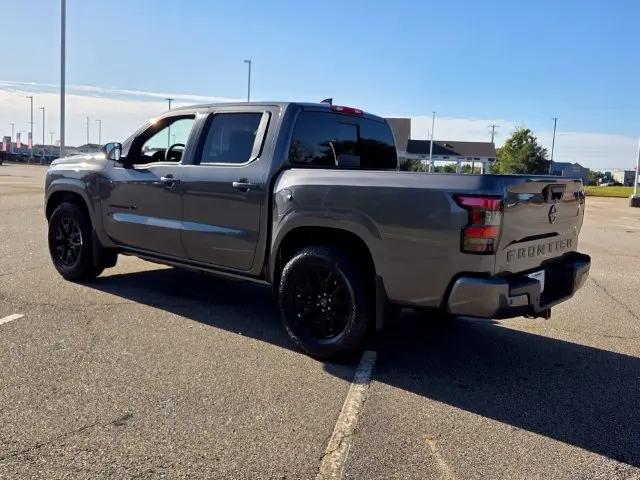 2027 Nissan Frontier SV