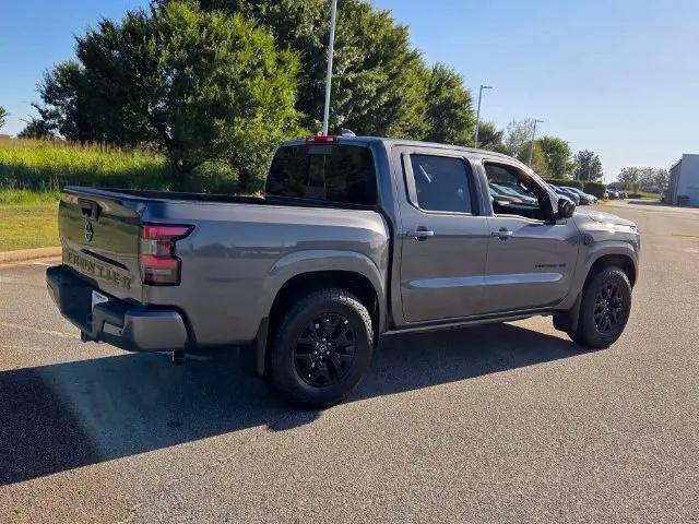 2027 Nissan Frontier SV