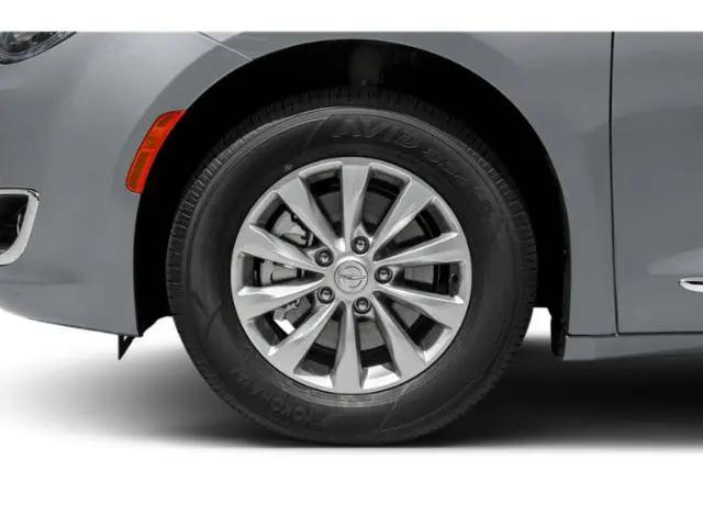 2020 Chrysler Pacifica Touring L Plus