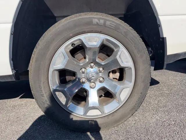 2022 Ram 1500 Big Horn Crew Cab 4x4 57 Box