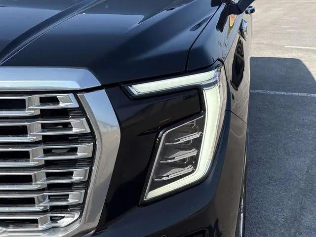 2025 GMC Yukon 4WD Denali