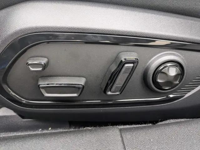 2027 Dodge Charger Scat Pack Plus