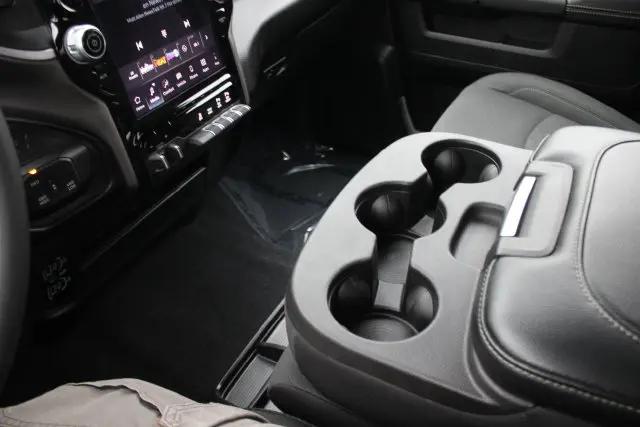 2026 Ram 2500 Big Horn Crew Cab 4x4 64 Box