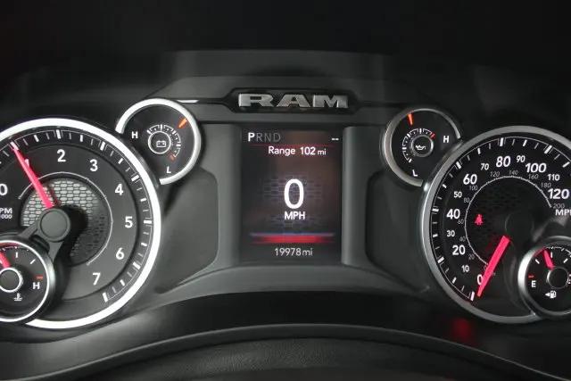 2026 Ram 2500 Big Horn Crew Cab 4x4 64 Box