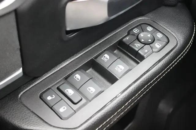 2026 Ram 2500 Big Horn Crew Cab 4x4 64 Box