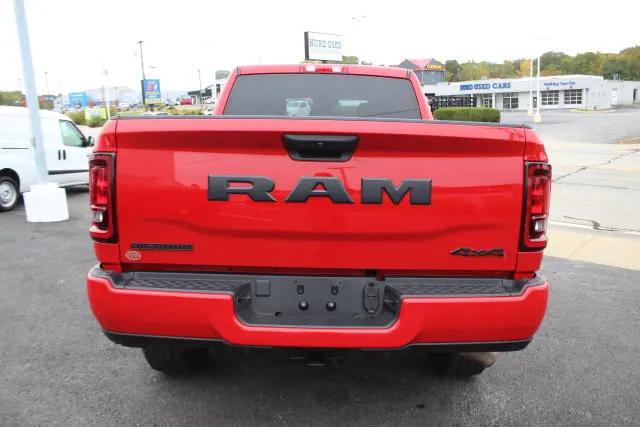 2026 Ram 2500 Big Horn Crew Cab 4x4 64 Box