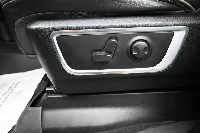 2022 Ram 1500 Laramie Crew Cab 4x4 57 Box