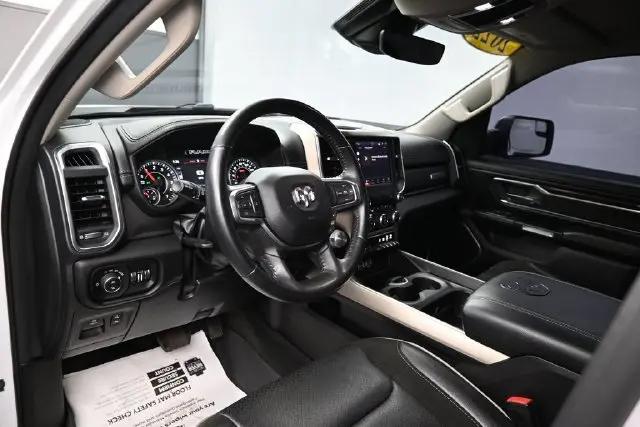 2022 Ram 1500 Laramie Crew Cab 4x4 57 Box