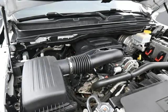 2022 Ram 1500 Laramie Crew Cab 4x4 57 Box