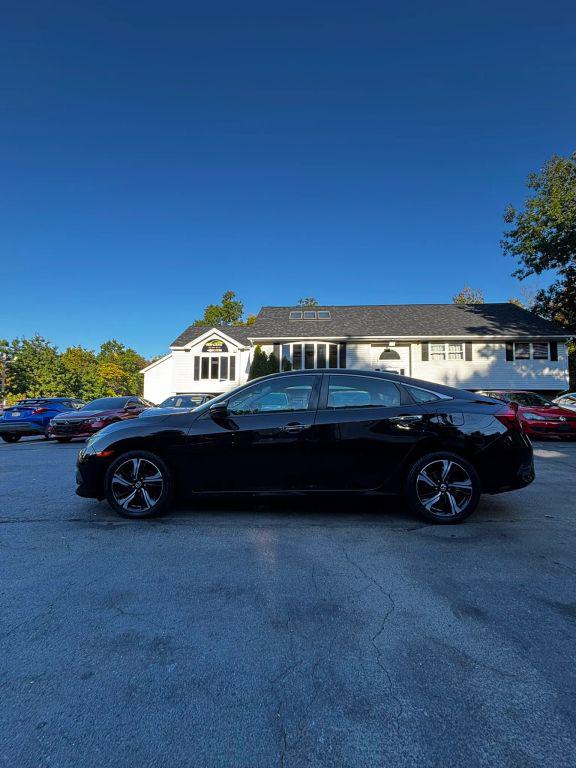 2017 Honda Civic Touring