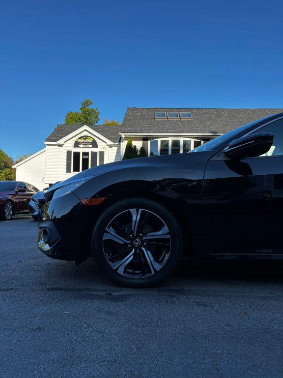 2017 Honda Civic Touring