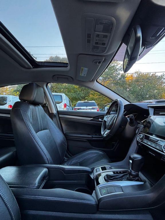 2017 Honda Civic Touring
