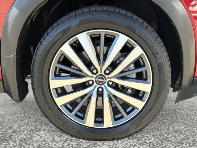 2022 Nissan Pathfinder Platinum 2WD