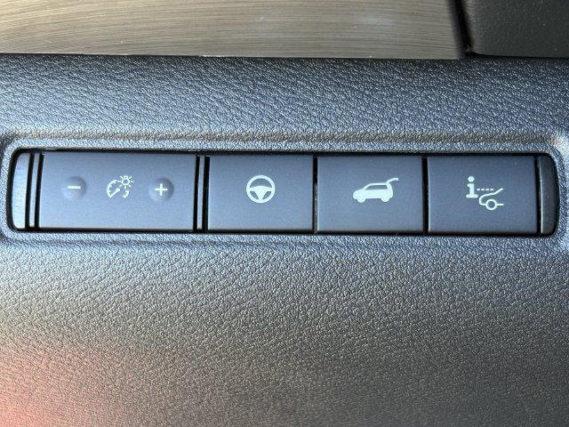 2022 Nissan Pathfinder Platinum 2WD