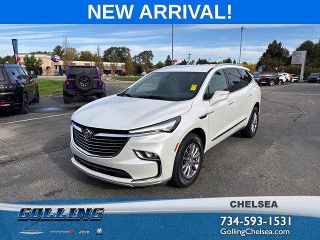 2023 Buick Enclave Essence FWD for sale in Chelsea, MI